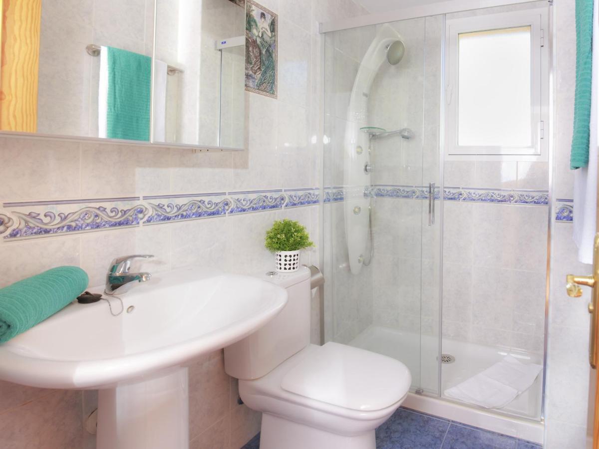 Sea & Wave Ventura Studio Apartment Málaga Extérieur photo